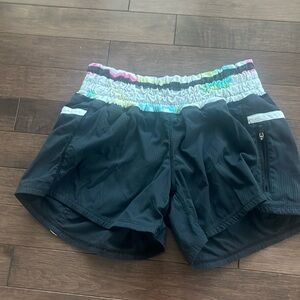 Vintage lululemon shorts. Unknown size but measures as a xs or xs